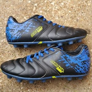Brava Soccer Cleats Black Blue Youth 5 Shoes